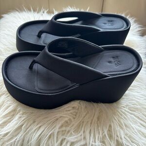 ZARA Platform Flip Flops sandals women • size 37 (6.5)